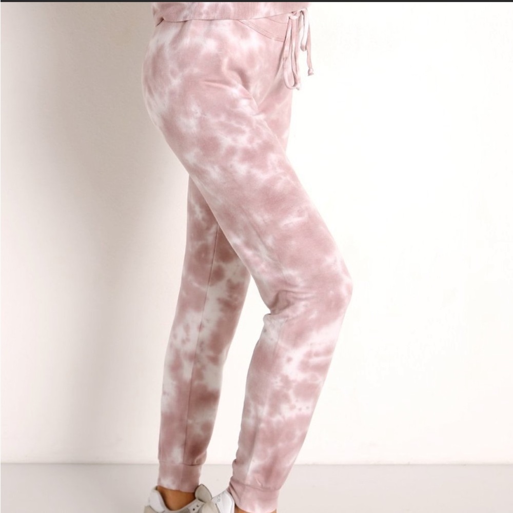 Beyond Yoga Pink Tie Dye Luxe Jogger EUC